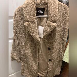 Zara Women's Cozy Beige Teddy Jacket